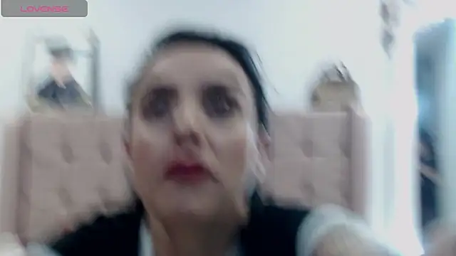 Snapshot of HotAss_Hally chatting on 4, 12, 2025 HotAss Hally online show from 4, 12, 2025