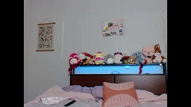 Cherribombzz online show from 11, 3, 2026