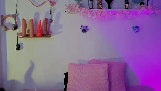 zoelight18 online show from 10, 10, 2025