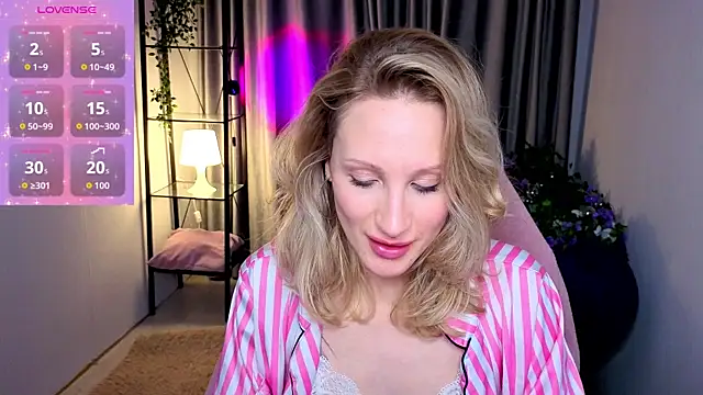 BiancaHelo online show from 16, 12, 2025