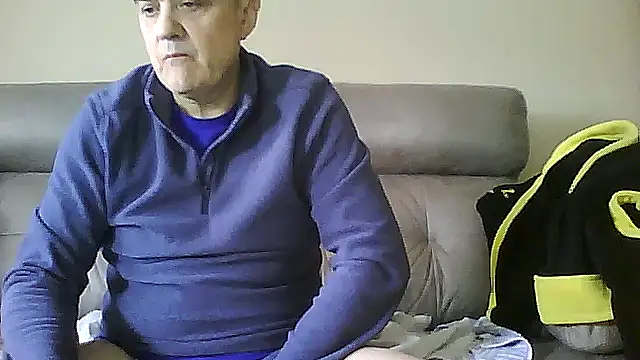 Snapshot of geli45 chatting on 18, 1, 2026 geli45 online show from 18, 1, 2026