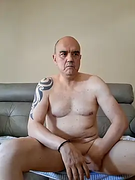 Snapshot of geli45 chatting on 29, 6, 2026 geli45 online show from 29, 6, 2026