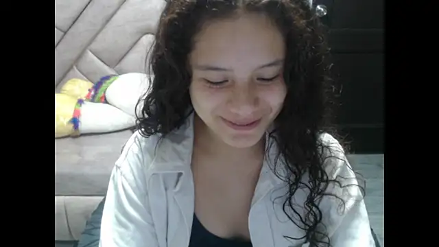 Velvet Moon V online show from 25, 10, 2025