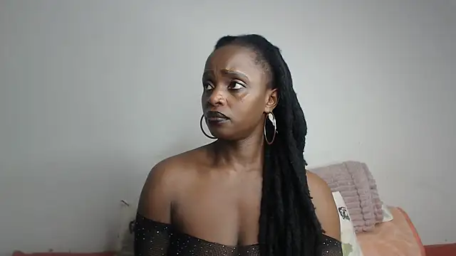Jah-Queen online show from 28, 7, 2026