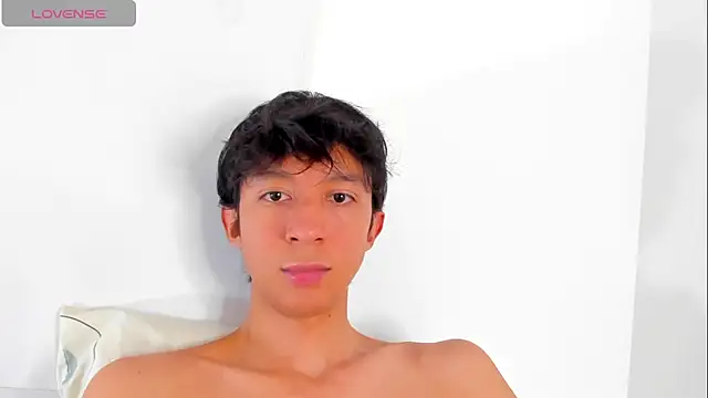 Snapshot of philip_twinkk chatting on 30, 7, 2026 philip twinkk online show from 30, 7, 2026