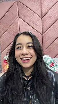 Lily June online show from 25, 5, 2026