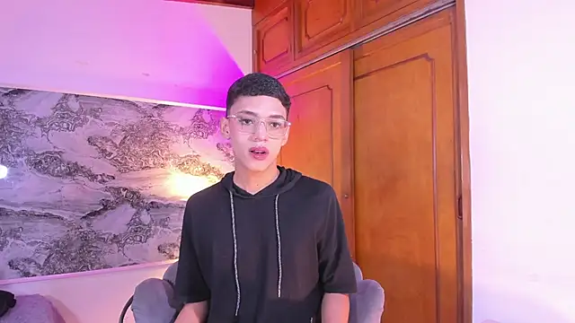 BILLY JAMEES online show from 6, 2, 2026