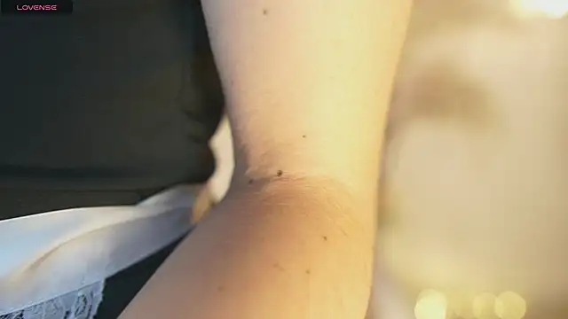 JadeSummerr online show from 25, 11, 2025