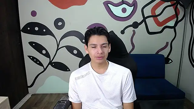 Luca vega online show from 20, 10, 2025