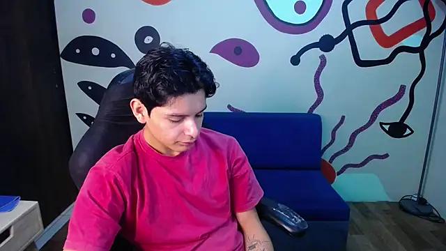 Luca vega online show from 24, 10, 2025