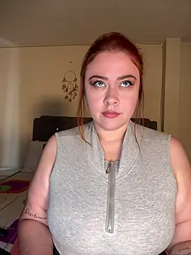 maddy Bloomm online show from 12, 2, 2026