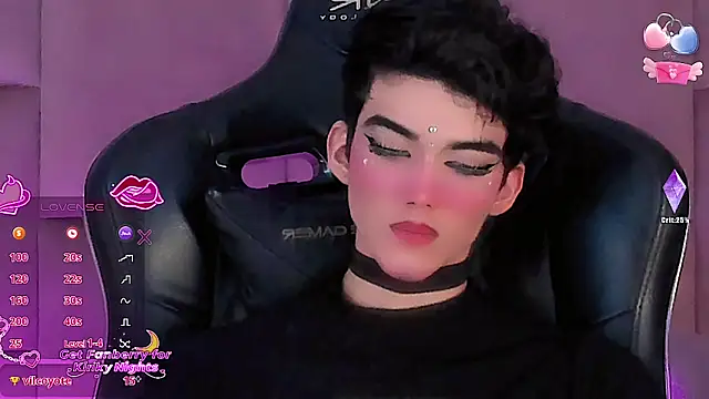 Snapshot of Baby_FenixTS chatting on 23, 11, 2025 Baby FenixTS online show from 23, 11, 2025