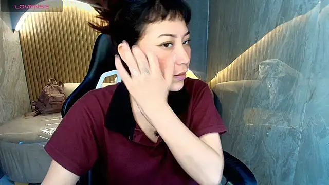 valentina r  online show from 19, 4, 2026