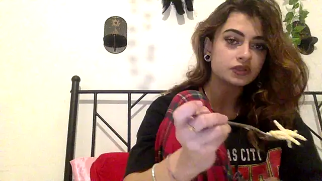 Snapshot of piccolaflo chatting on 9, 2, 2026 piccolaflo online show from 9, 2, 2026