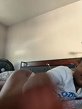 PrettyBabriexox online show from 3, 10, 2025