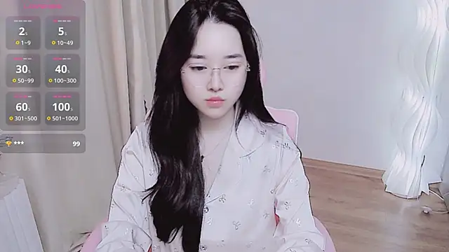 Miu-999 online show from 9, 9, 2025