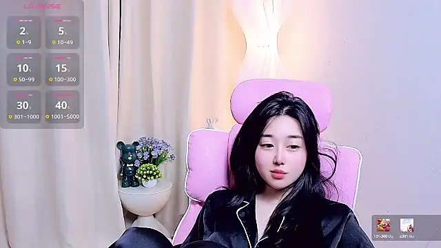 Miu-999 online show from 19, 4, 2026