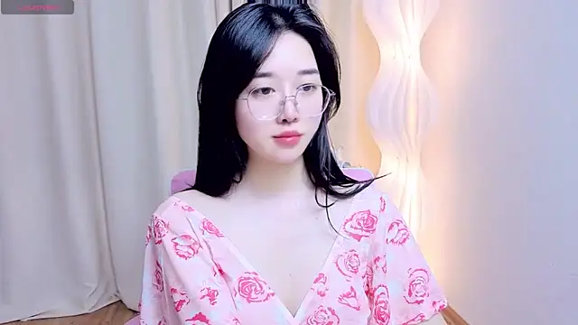 Miu-999 online show from 24, 4, 2026