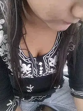 Kavya Rathore online show from 20, 11, 2025