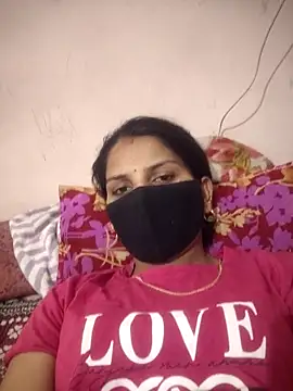poojam93 online show from 11, 5, 2026