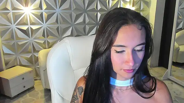 Snapshot of hellen_tease chatting on 26, 5, 2026 hellen tease online show from 26, 5, 2026