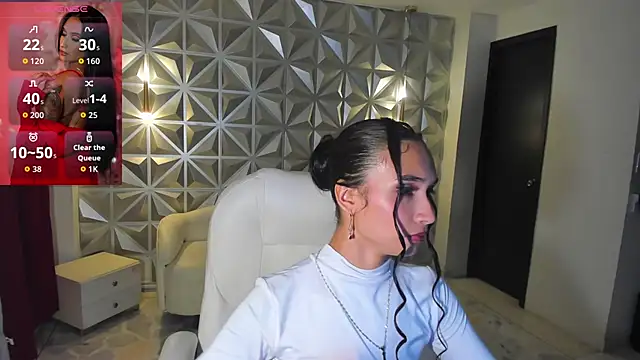 Snapshot of hellen_tease chatting on 10, 6, 2026 hellen tease online show from 10, 6, 2026