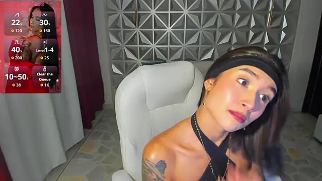 hellen tease online show from 7, 7, 2026