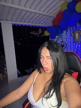 Snapshot of samanthahut1 chatting on 11, 6, 2026 samanthahut1 online show from 11, 6, 2026