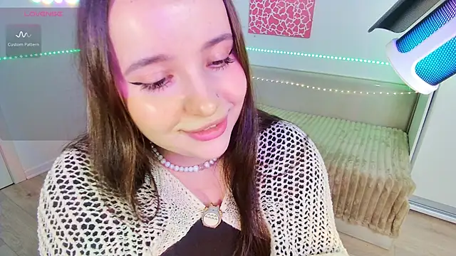 Snapshot of Margott_Joy chatting on 6, 11, 2025 Margott Joy online show from 6, 11, 2025