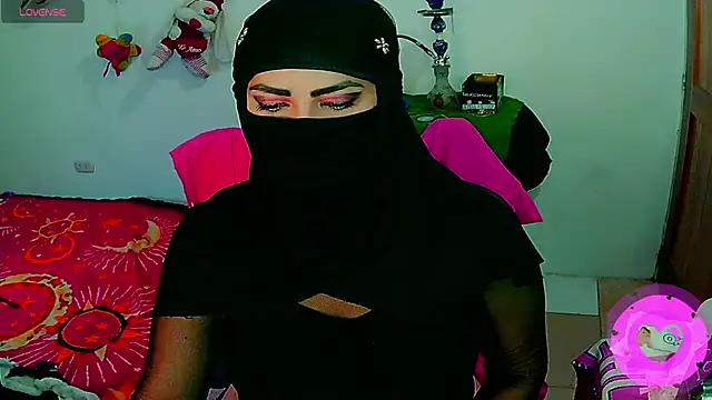 SultanaLayla online show from 23, 3, 2026