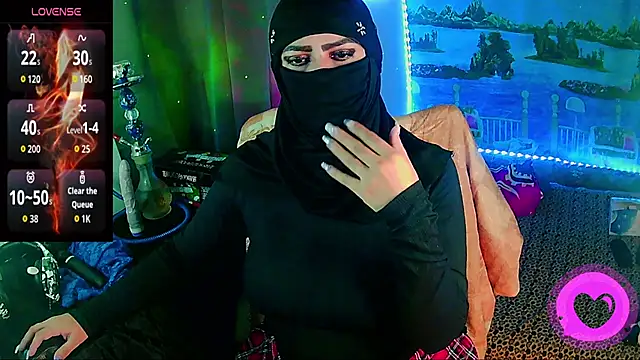 SultanaLayla online show from 30, 6, 2026