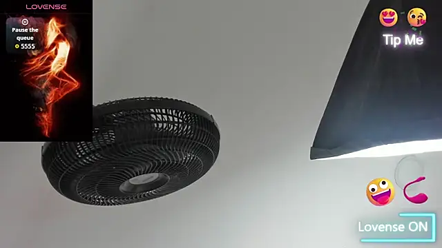 sweet  vanessa1 online show from 25, 10, 2025