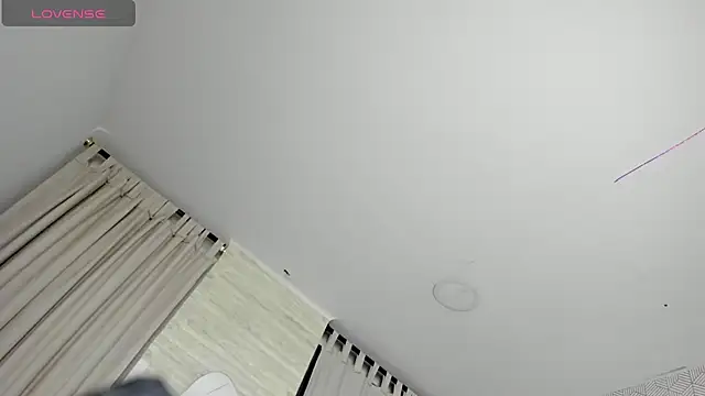 sweet  vanessa1 online show from 2, 12, 2025