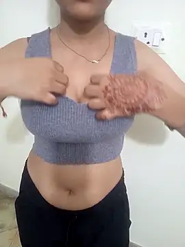 Neha Tyagi online show from 28, 9, 2025