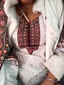 Neha Tyagi online show from 18, 11, 2025