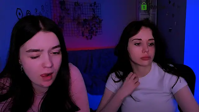 riley sanders online show from 28, 4, 2026