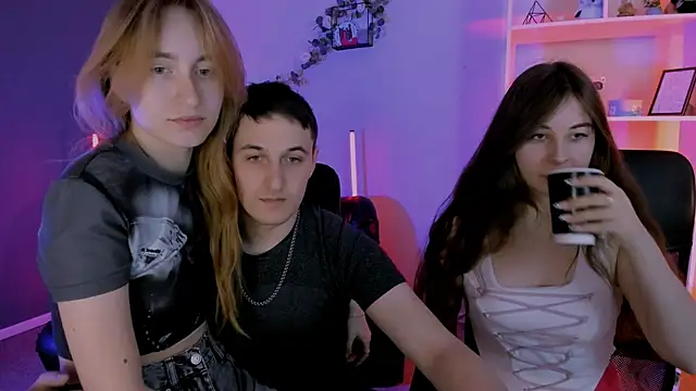 lilith diva online show from 23, 4, 2026