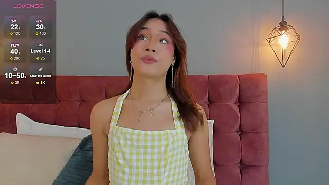 victoria decapri online show from 23, 4, 2026