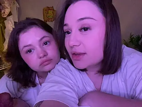 MoonIvy  online show from 9, 1, 2026