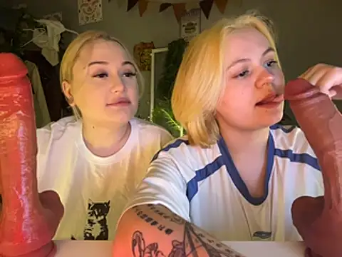 MoonIvy  online show from 19, 2, 2026