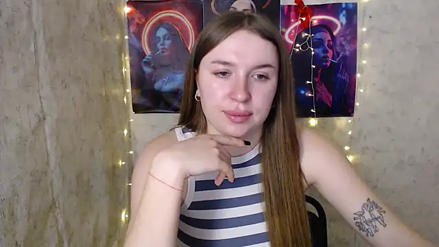 JuliaTopp  online show from 13, 3, 2026