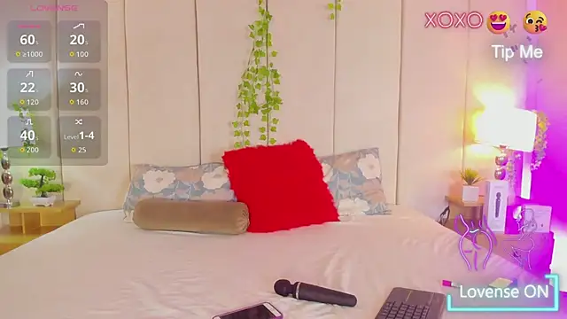 mia rousse25 online show from 24, 4, 2026