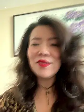 anna yngs online show from 10, 6, 2026