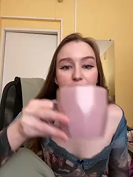 Snapshot of Mary_Sensory chatting on 10, 3, 2026 Mary Sensory online show from 10, 3, 2026