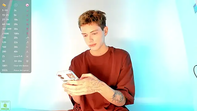 Snapshot of ColeStorm chatting on 16, 11, 2025 ColeStorm online show from 16, 11, 2025