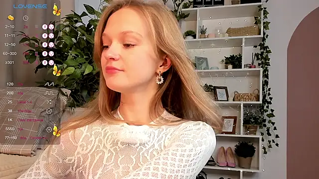 Kara smalltits online show from 9, 10, 2025