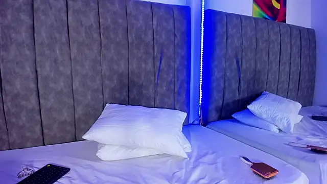 Snapshot of luna78hard chatting on 5, 11, 2025 luna78hard online show from 5, 11, 2025