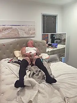 iamthepublickmasterbater online show from 16, 3, 2026