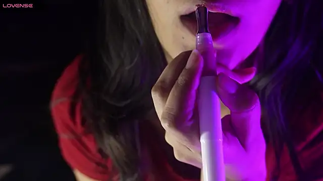 NidhiChandra online show from 18, 11, 2025