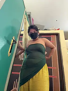 Snapshot of LustyJoya-02 chatting on 12, 1, 2026 LustyJoya-02 online show from 12, 1, 2026